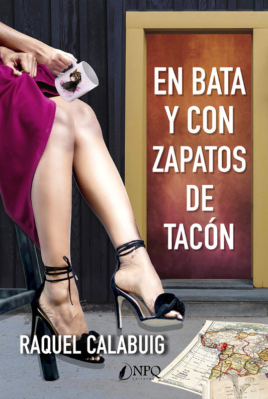 EN BATA Y CON ZAPATOS DE TACON - 119083