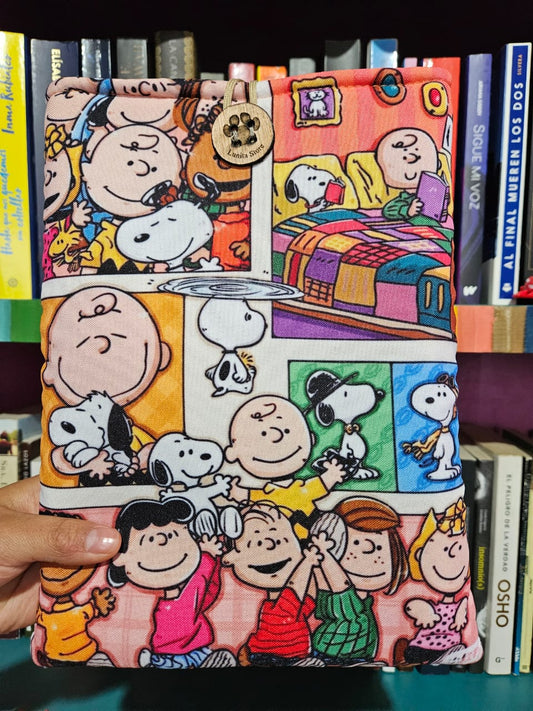 Funda de Snoopy y Charlie Brown